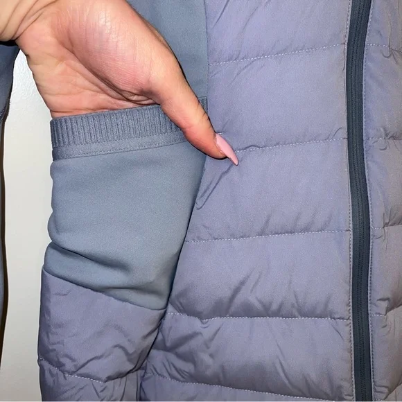 Lululemon Down For It All Jacket 💜 Rare Blue/Purple - Size 4 / Small - Picture 6 of 8